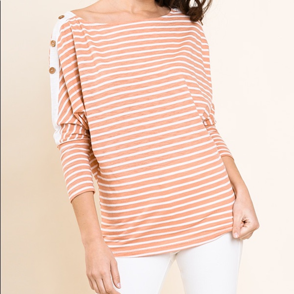 Striped 3/4 sleeve top